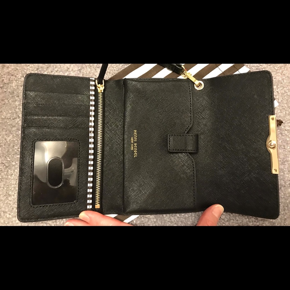 HENRI BENDEL Uptown Wallet/Wristlet (Leather) - Picture 4 of 16